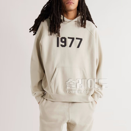 FEAR OF GOD ESSENTIALS 피오갓 에센셜 22SS 피어오브갓 1977 후드티